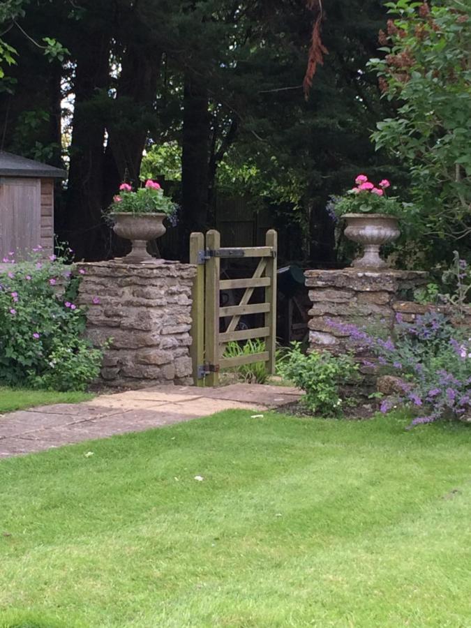 Hound House Bed & Breakfast Yetminster 외부 사진